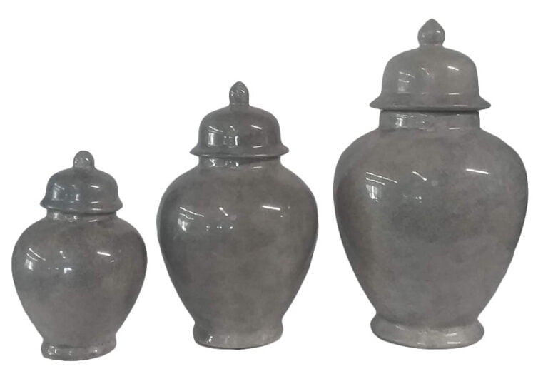 Classic granite-look pet urns | Silver Prairie Urns